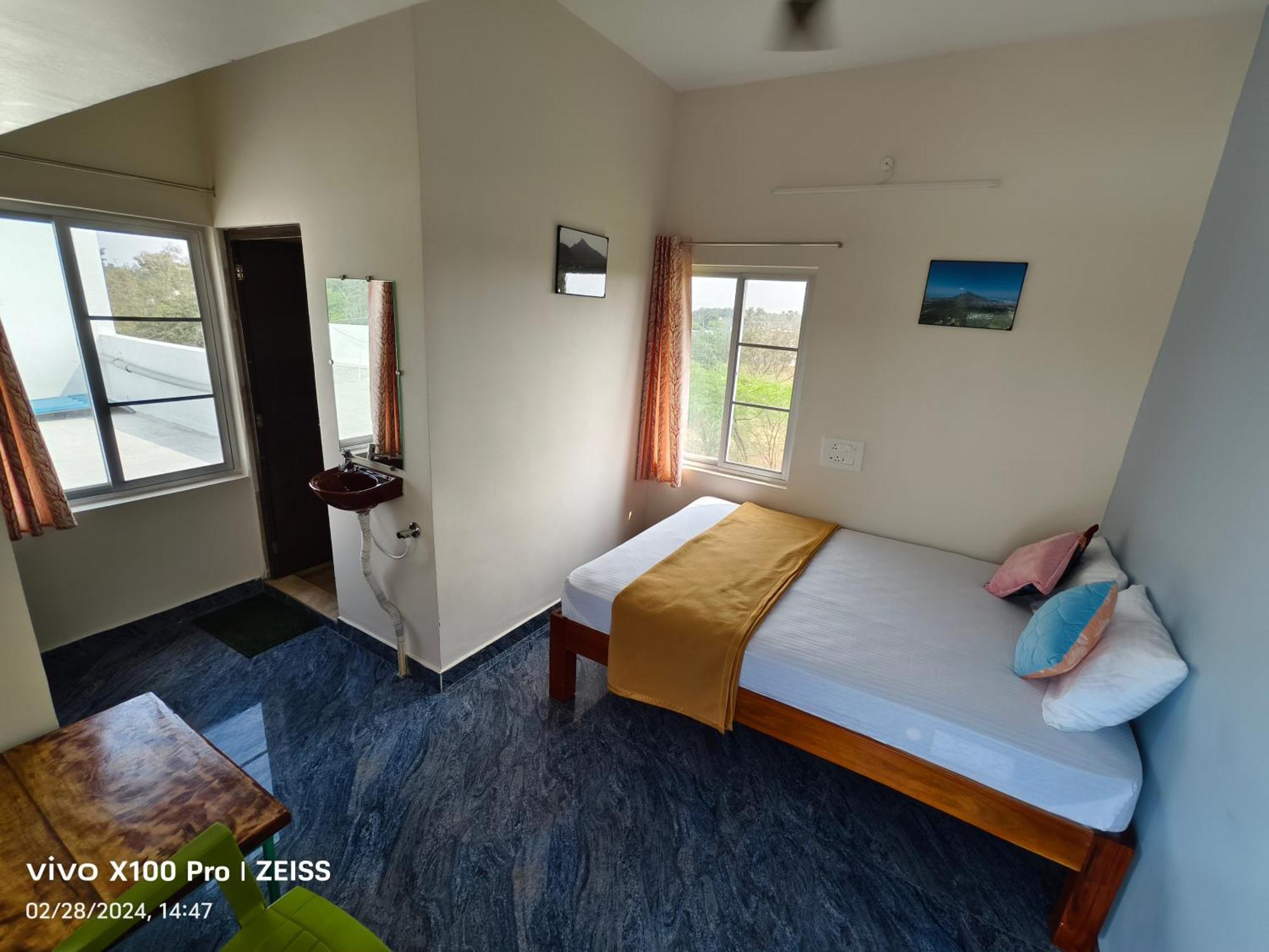 Tiruvannāmalai Rpm Home Stay מראה חיצוני תמונה