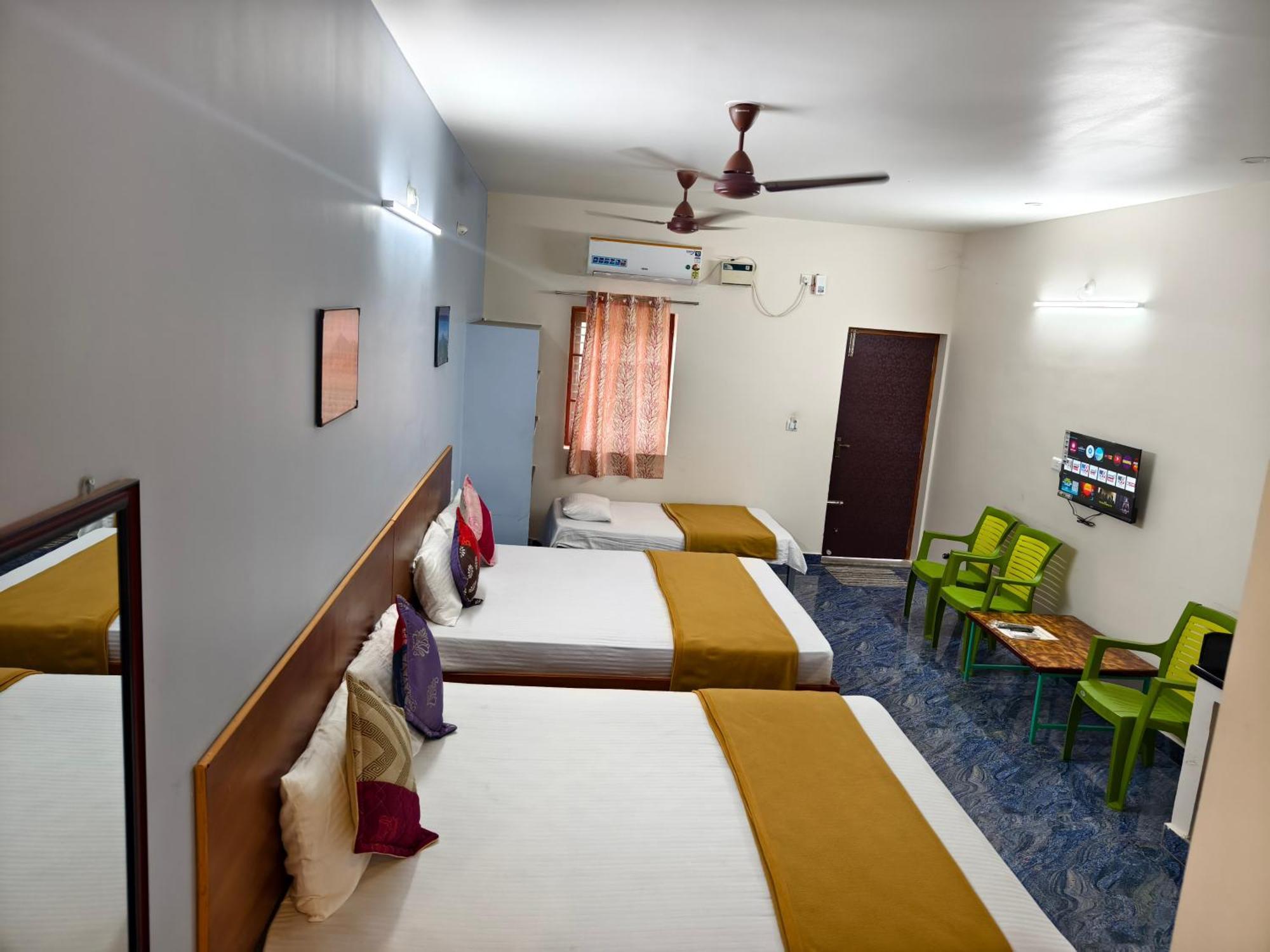 Tiruvannāmalai Rpm Home Stay מראה חיצוני תמונה